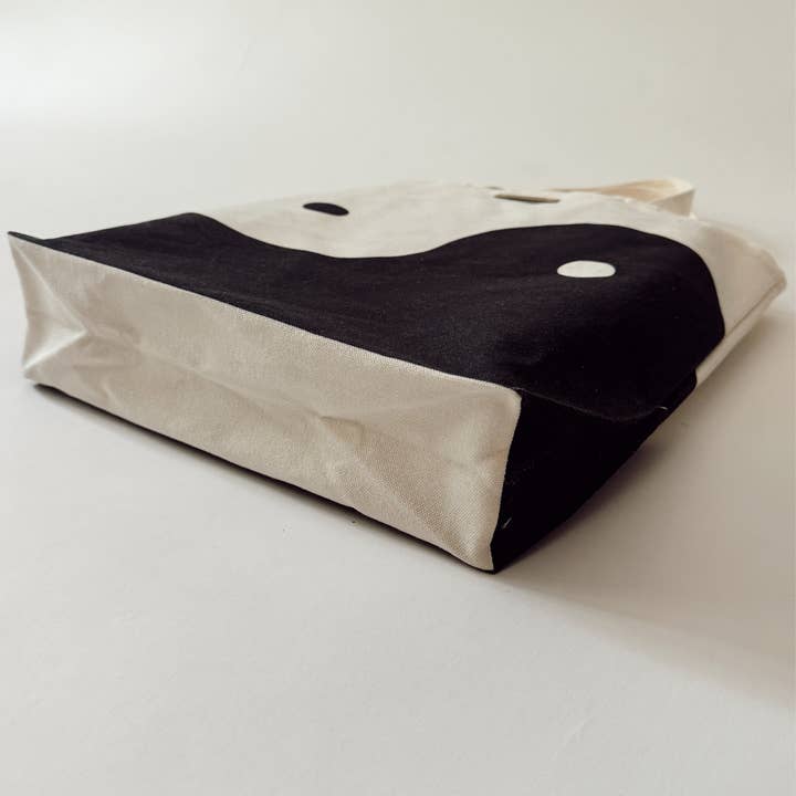 COUTONIC - Wholesale Tote Bag - Women's - Organic Cotton Black Sands Yin Yang Tote 2.02