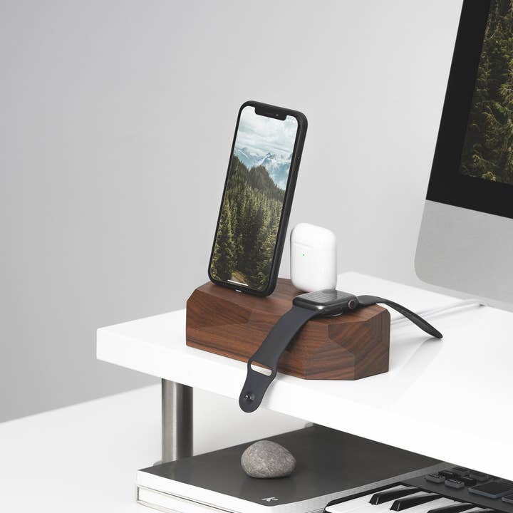 Oakywood - Wholesale Charging Dock - Triple Dock11
