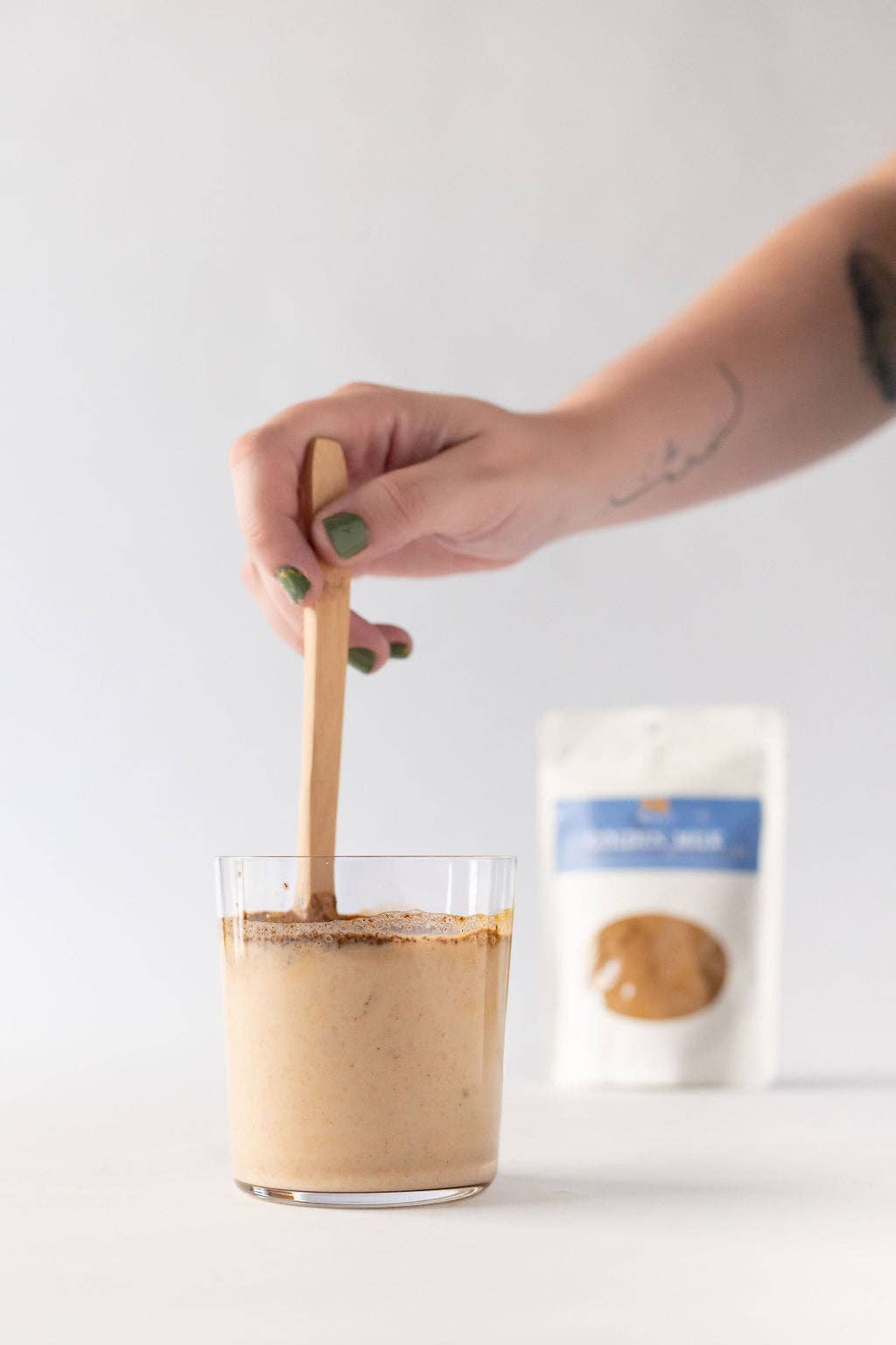 Golden Poppy Herbal Apothecary - Wholesale Powdered Health Drink - Golden Milk Powder, 100 g Tube9