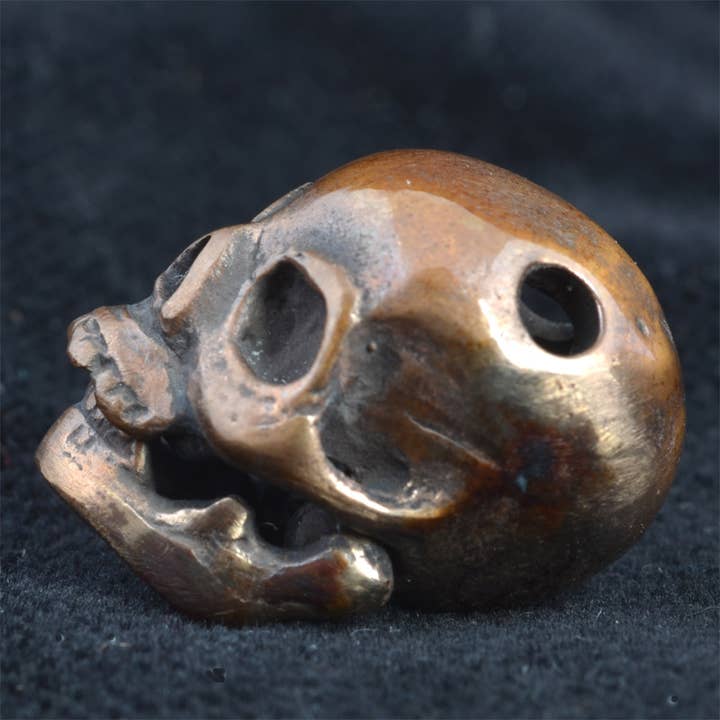 Tiger Tiger Beads LLC – Engroshandel Vedhæng/charm – Skull vedhæng med hængslet kæbe af Bob Burkett i Bronze3