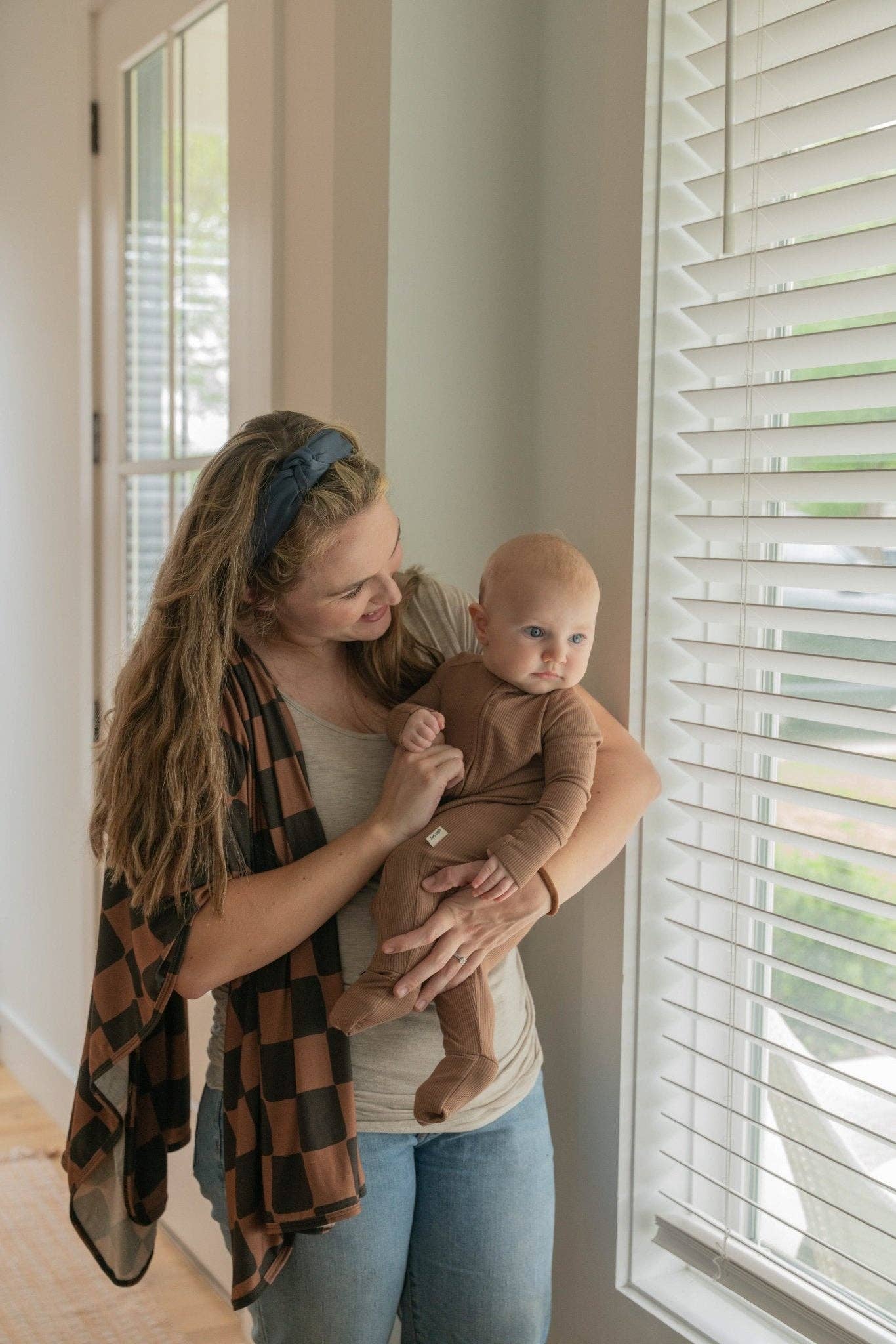 Ellie Sue - Wholesale Swaddle - Baby - Ink & Earth Checkerboard Stretch Swaddle Blanket2