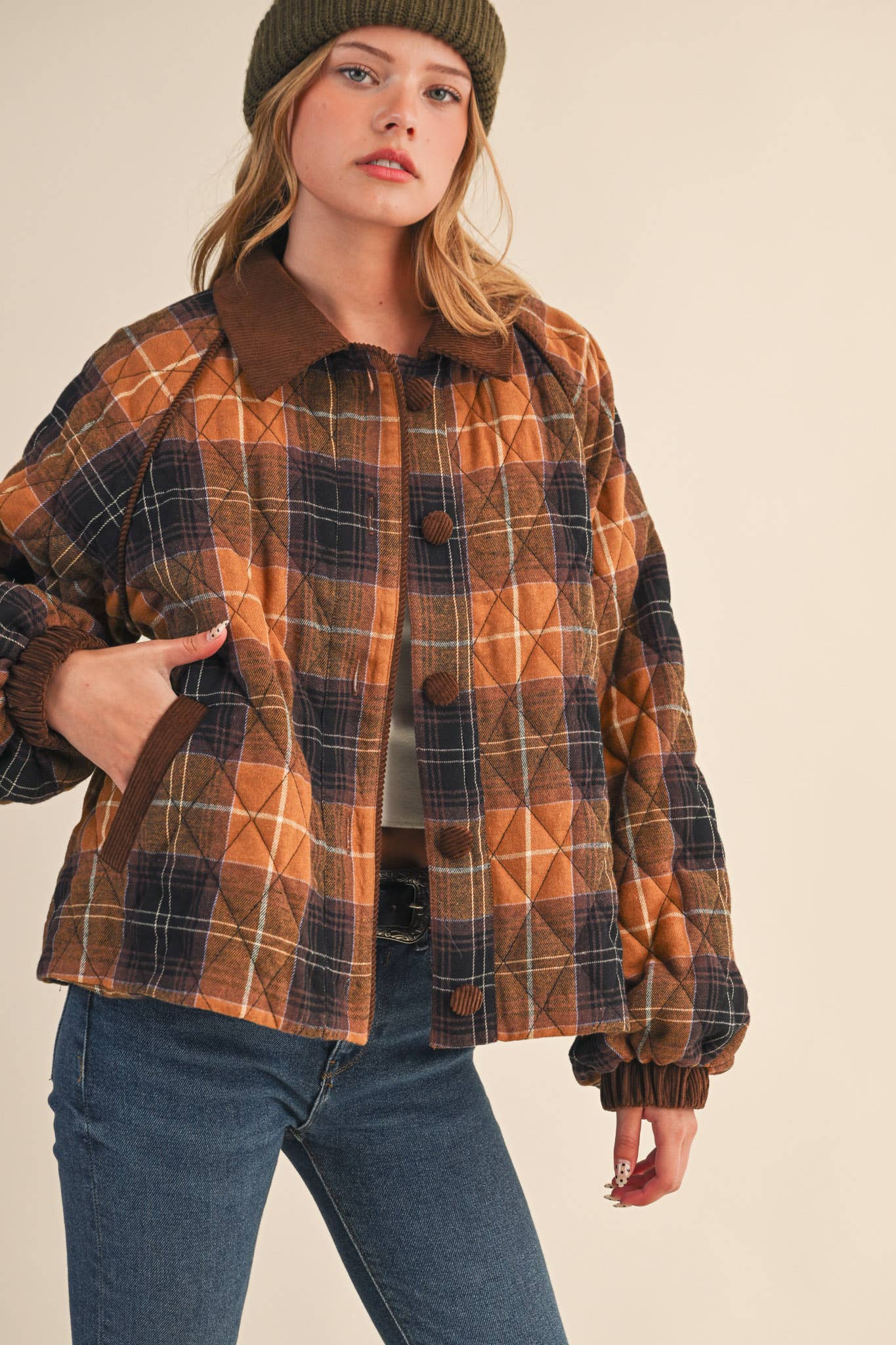 &MERCI - Wholesale Jacket - Women's - PLAID QUILTED JACKET WITH CONTRAST CORDUROY DETAIL MJK41151