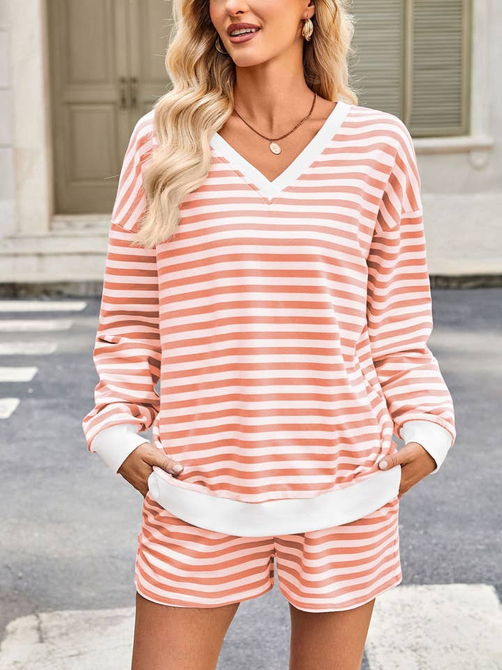 EmberLoom - Venta al por mayor Conjunto de ropa cómoda - Mujer - Conjunto de dos piezas de pijama con camiseta de manga larga a rayas y pantalones cortos para mujer7