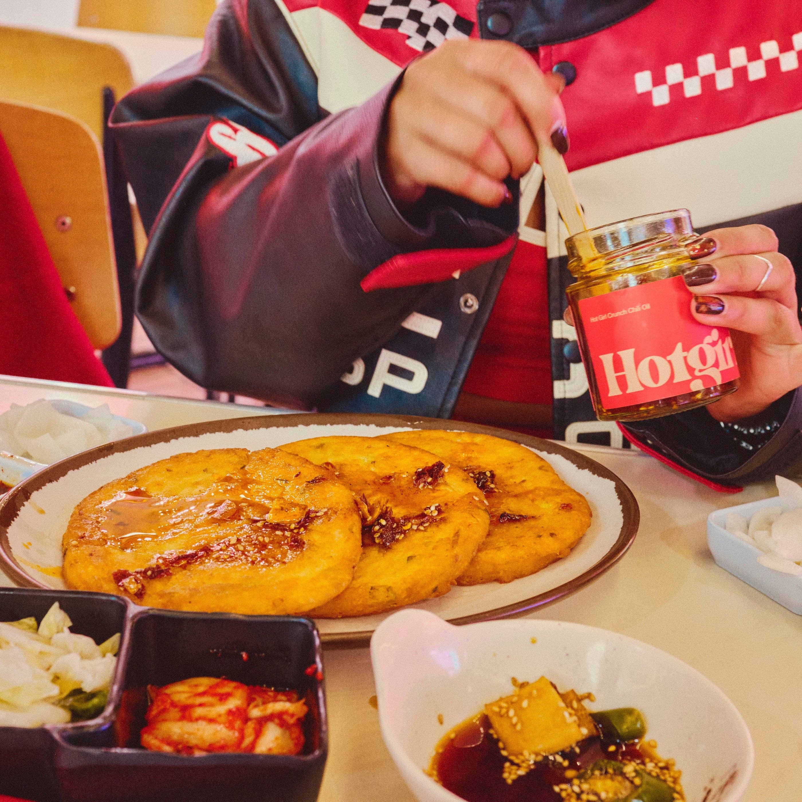 Hotgirlsauce™ - Wholesale Hot Sauce - Hot Girl Crunch Chili Oil5