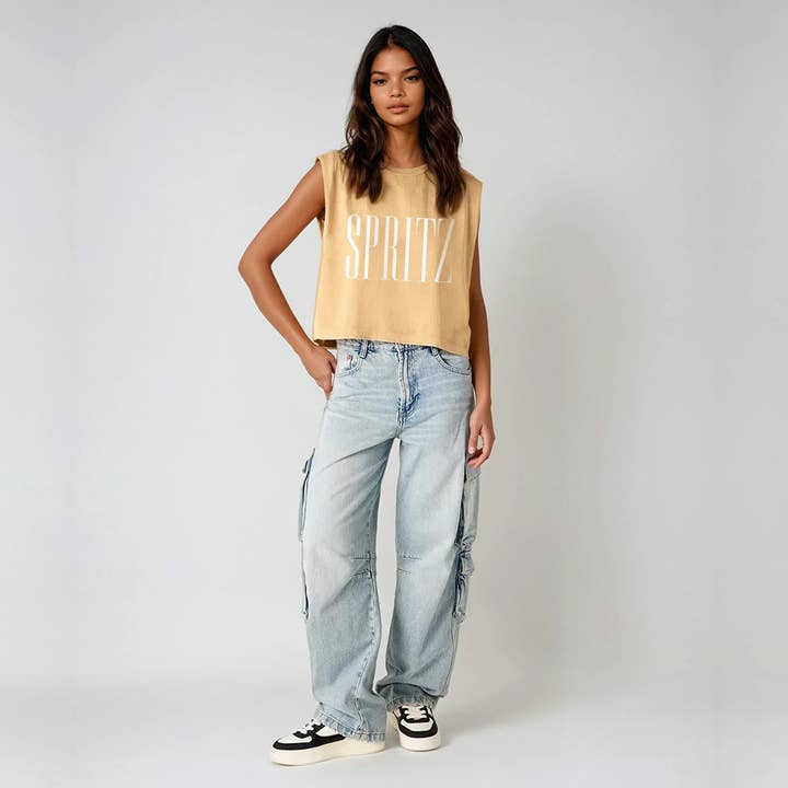 Spritz Garment Dyed Muskel T-shirt for engroshandel hos House of Lulu