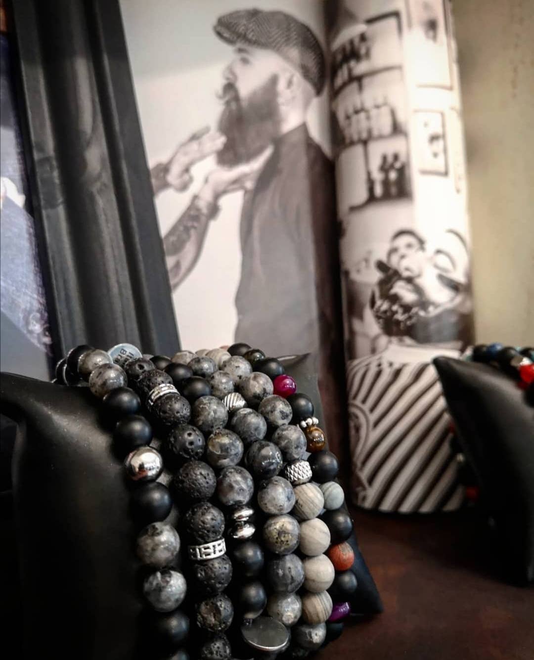 Unique Brand - Vente Bracelet de perles - Bracelets artisanaux en pierres de 8 mm avec inserts en acier15