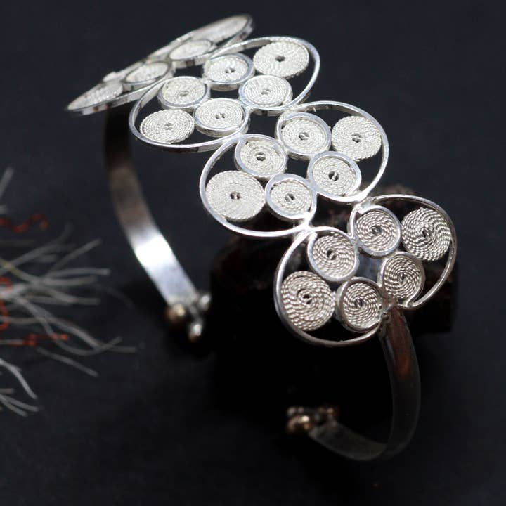 Armbånd „I Volutée“ for engroshandel hos Etcaetera Création