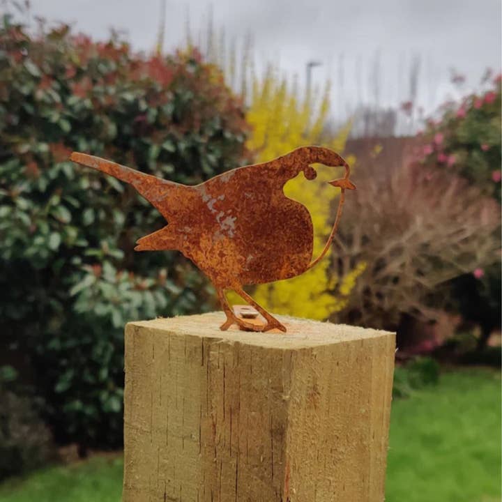 Robin-Zaun-Spitze für den Großhandel von Green Feathers