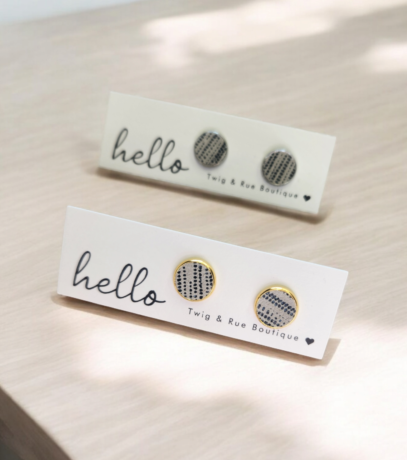 Twig & Rue boutique – Brincos de pino por atacado – Alças de botão em couro | Coleção de padrões8