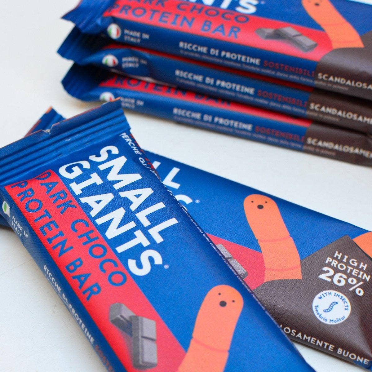 Small Giants – Engroshandel Snackbars – PROTEINBARER (26%) - 12x40g - Smag af Choco og Dadler2