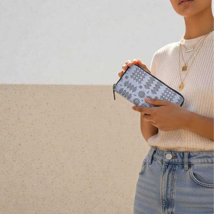 Lyseblå walisisk tapetdesign PU kunstlæder pung for engroshandel hos Moose & Co