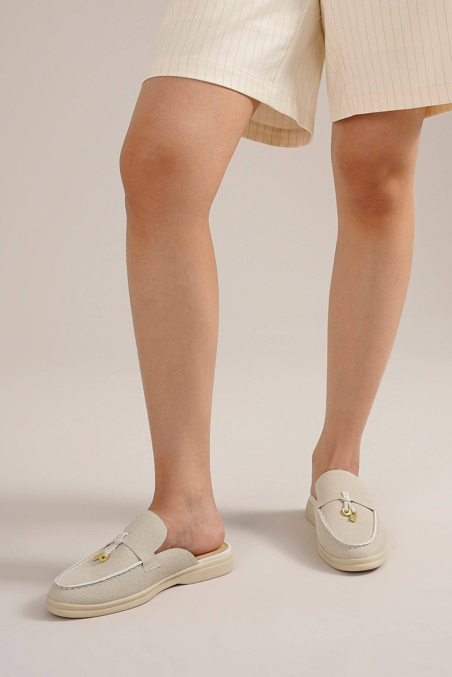 BEAST FASHION - Wholesale Mules - Women's - CHARLIE-02 Tassel Mule Loafers18