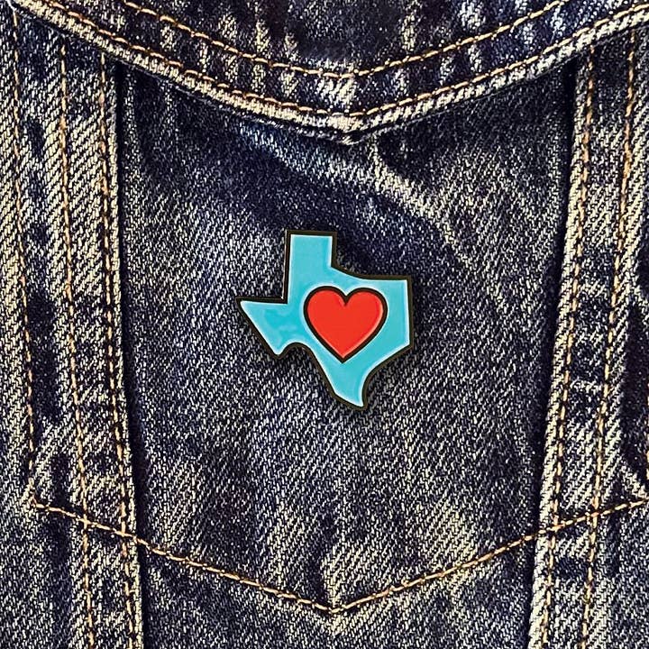 Bryan Spear Studio - Wholesale Lapel Pin/Button - Texas Heart Enamel Pin2