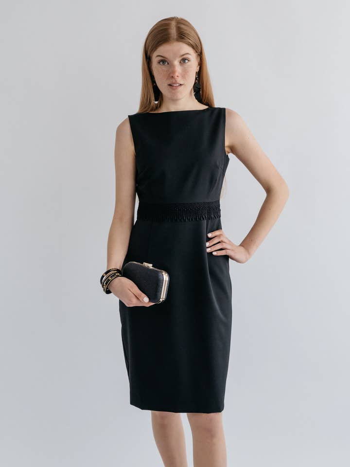 Cocktailkleid mit Spitzenfransen für den Großhandel von Coocos Dsgn