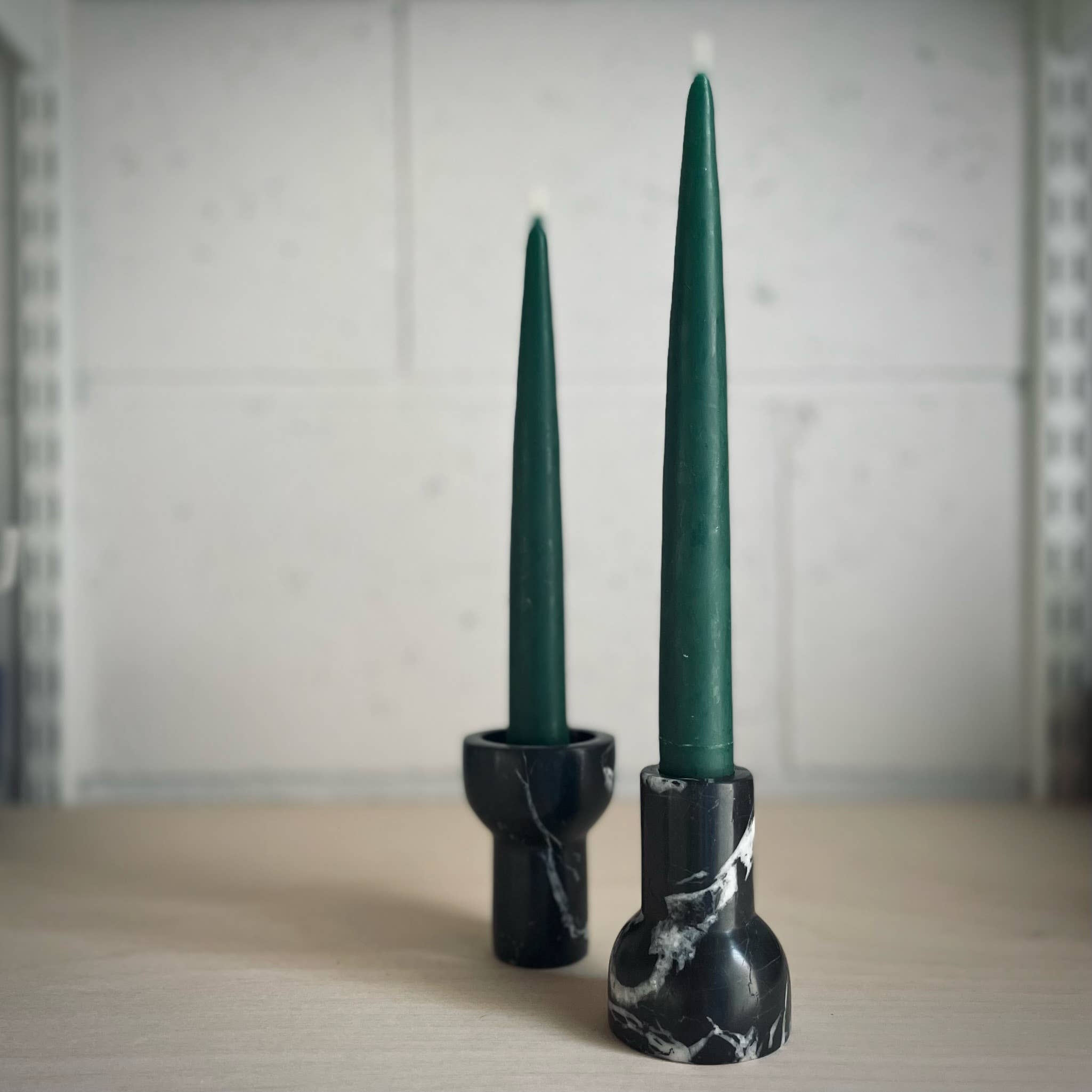 Aaron Probyn US - Wholesale Candle Holder - Como Tealight and Taper Candle Holder4