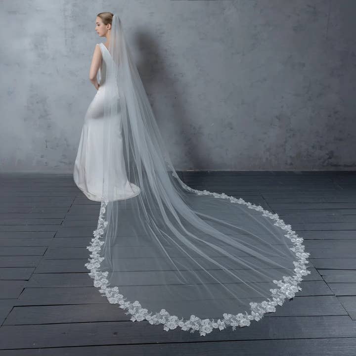 Farinosa Bridal – Engroshandel Slør - Dame – FS6230 Blomster Vin Broderet Blonde Brudeslør 42" 54" 120"10