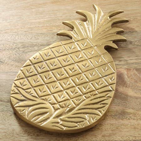 India Handicrafts Inc – wholesale Grytunderlägg – Guld ananasunderlägg