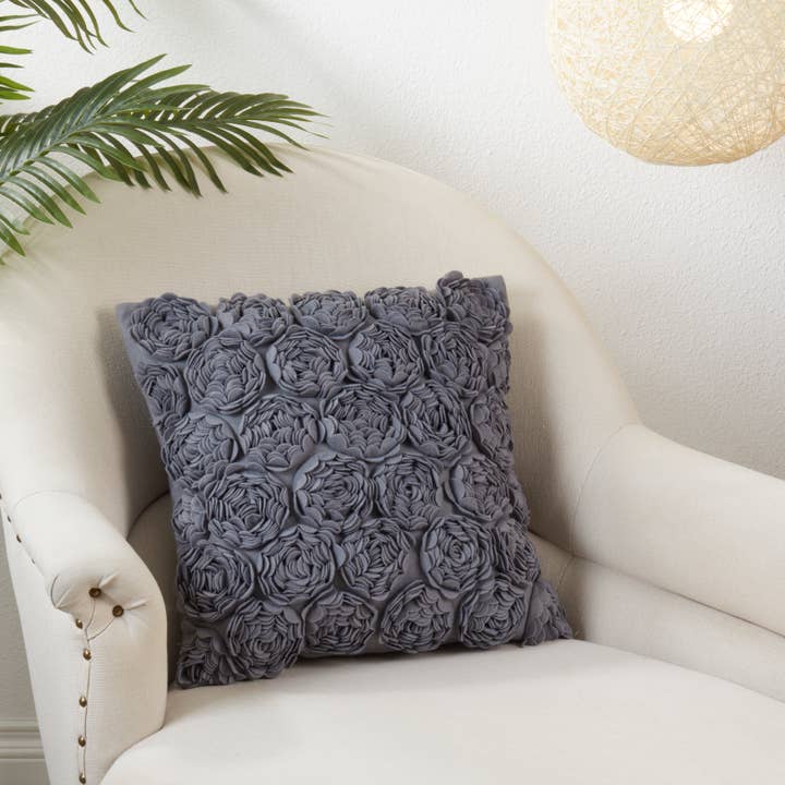 Saro Lifestyle - Wholesale Throw/Decorative Pillow - Floral Felt Throw Pillow
