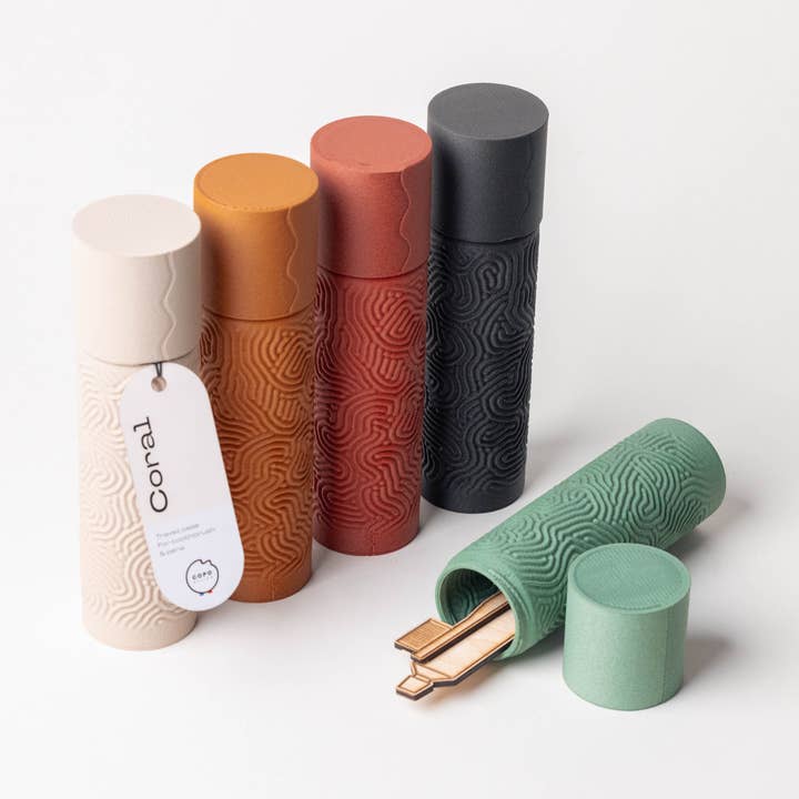 Copo Design - Wholesale Toothbrush holder - Travel Case - Toothbrush / Pencil - Wood based Plastic free1