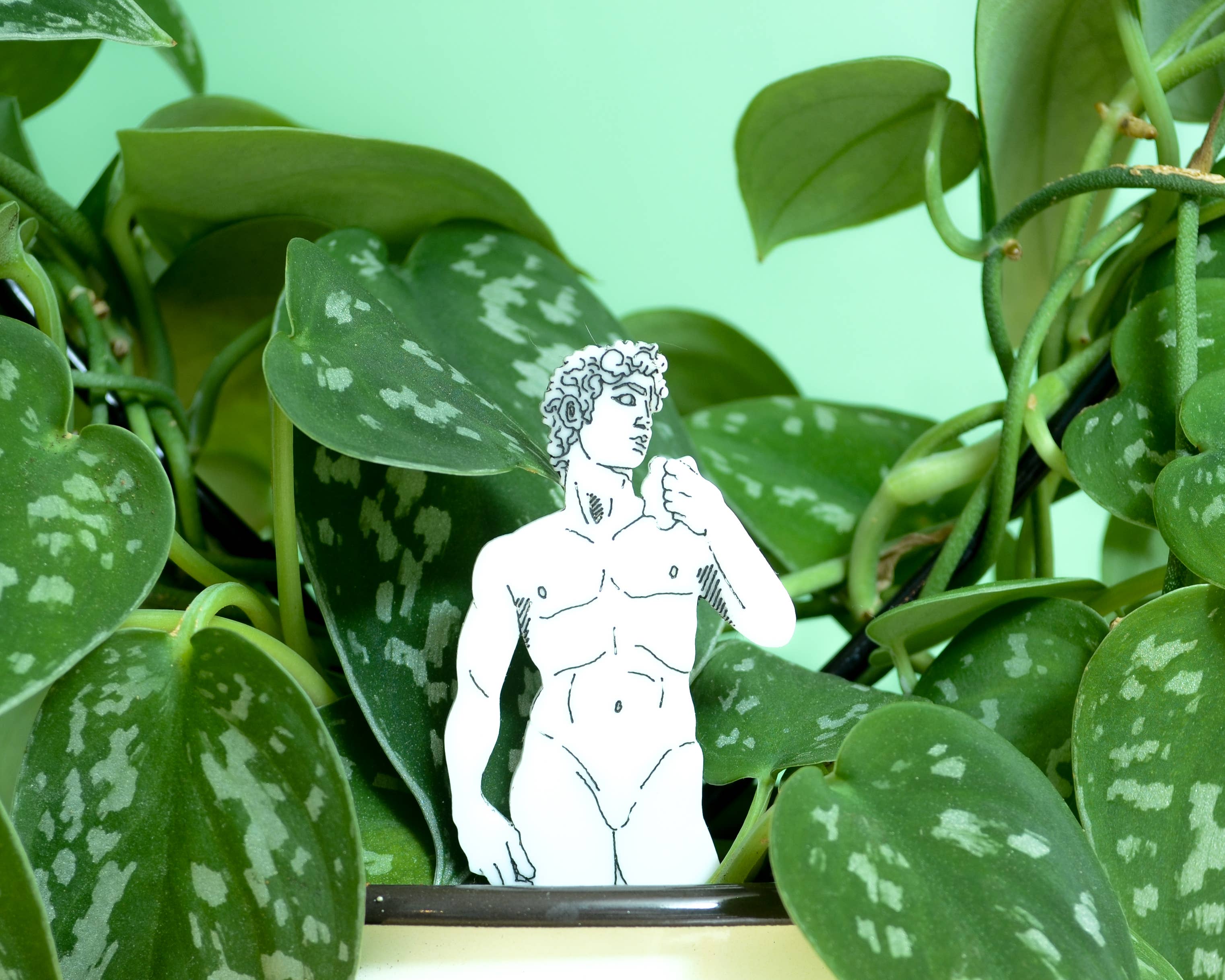 Button and Fern - Wholesale Garden/Lawn Stake - Classical Statue Plant Stakes Set - 5 Acrylic Garden Markers2