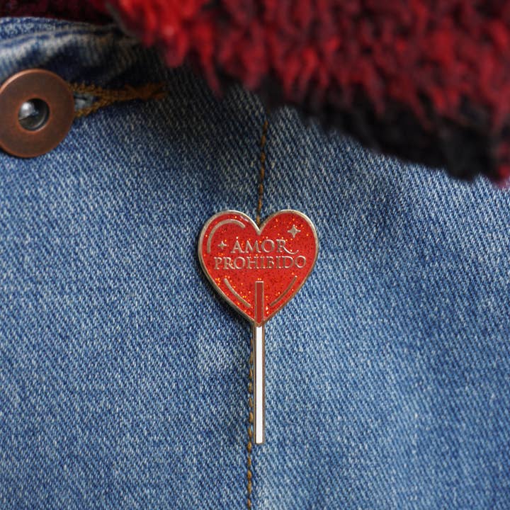 PARTIMEWORKS - Wholesale Lapel Pin/Button - Paleta Amor Pin2
