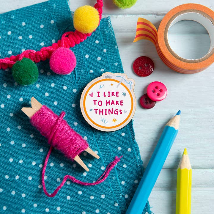 Hawthorn Handmade (US Duties Paid) - Wholesale Embroidery/cross-stitch supplies - I Like To Make Things Needle Minder | Gift for Crafters1