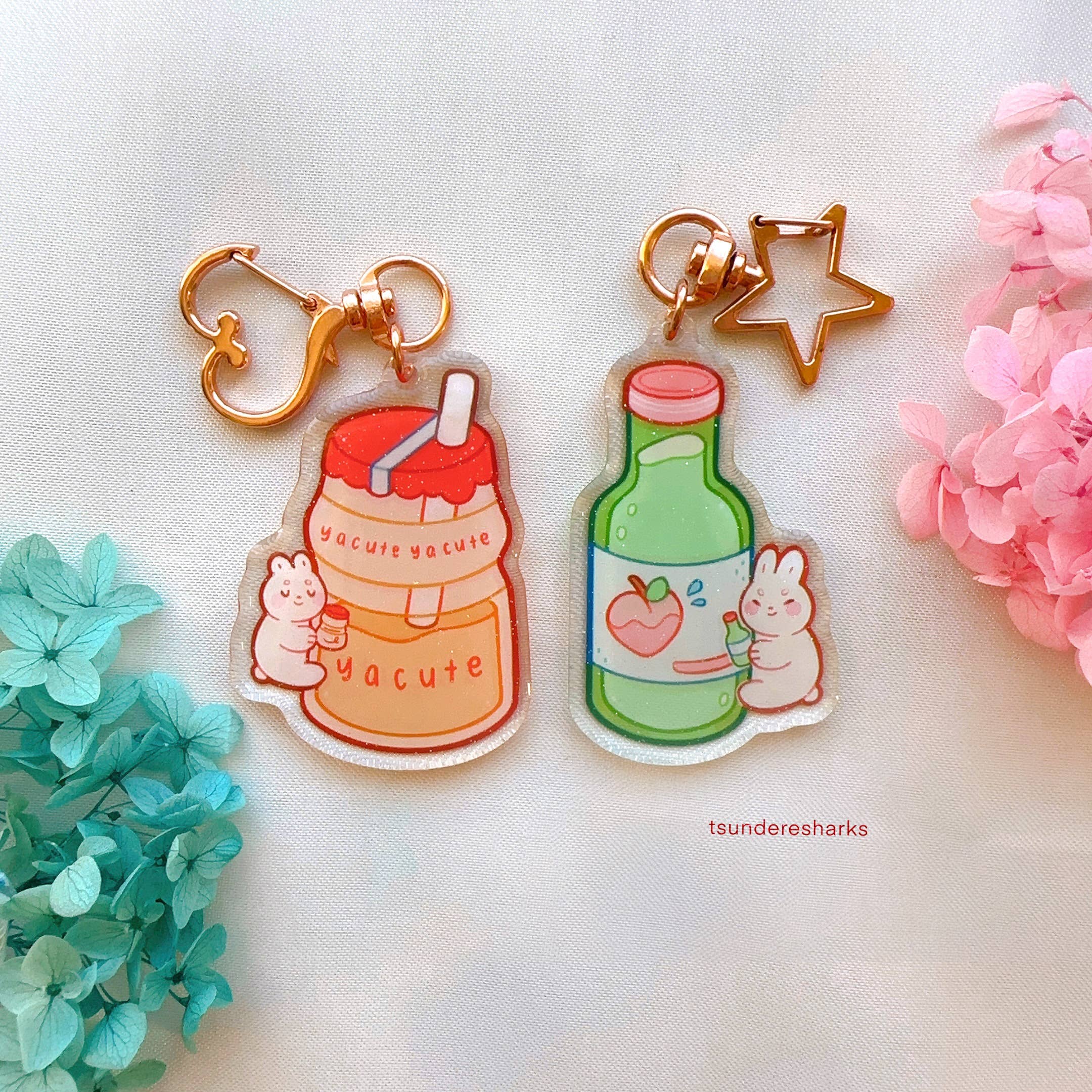 tsunderesharks - Wholesale Keychain - Women's - Yacute + Soju Bunny Glitter Acrylic Keychains