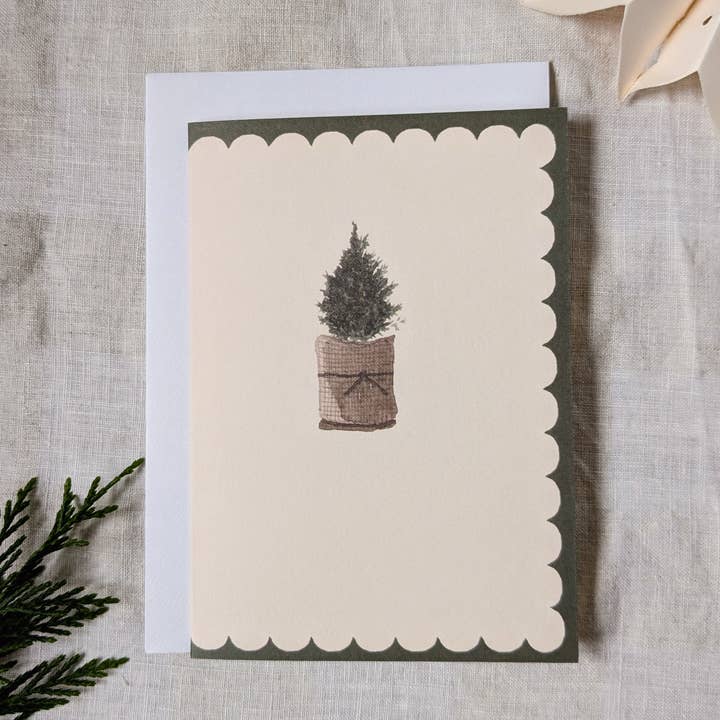 The Hidden Pearl Studio – Großhandel Weihnachtskarte – Weihnachtskarte mit Muschelkante 'Kleiner Baum'0