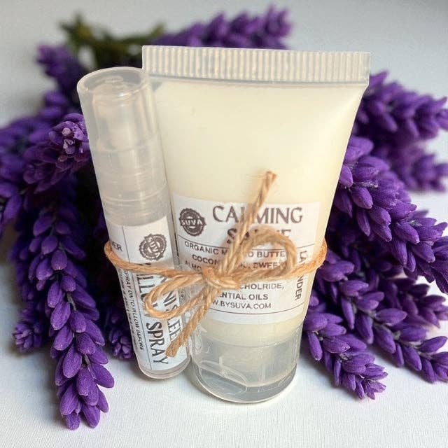 SuVa – Großhandel Bade- & Körperpflege-Set – Lavendel Beruhigungsbalsam & Mini-Kissenspray Geschenkset1