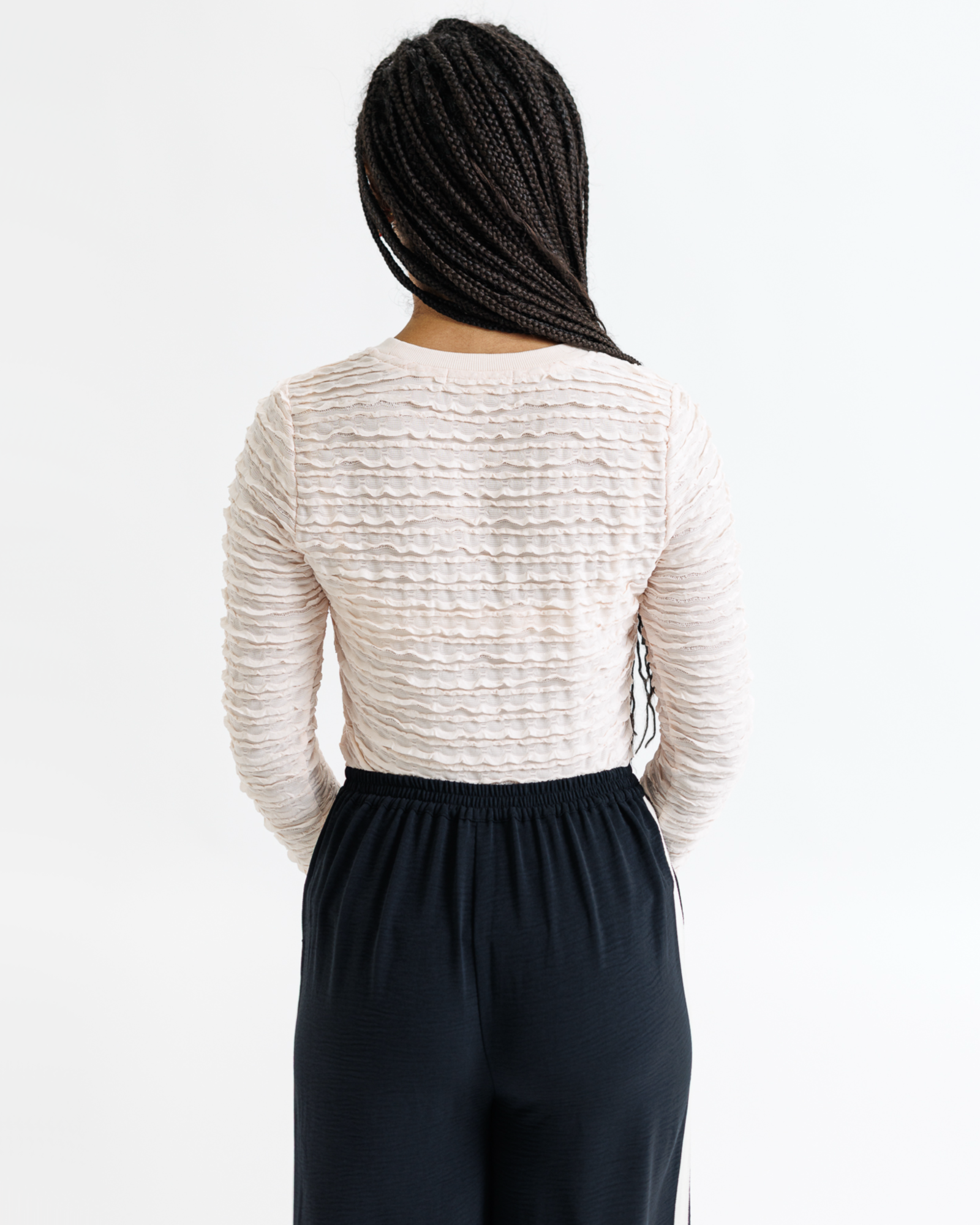 Craie mauve Haut à manches longues texturé en dentelle et long en vente sur Faire2