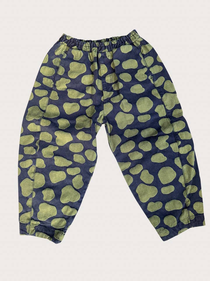 Kids Barrel Leg Denim Jeans – Dot jaquard for wholesale by Studio Koter