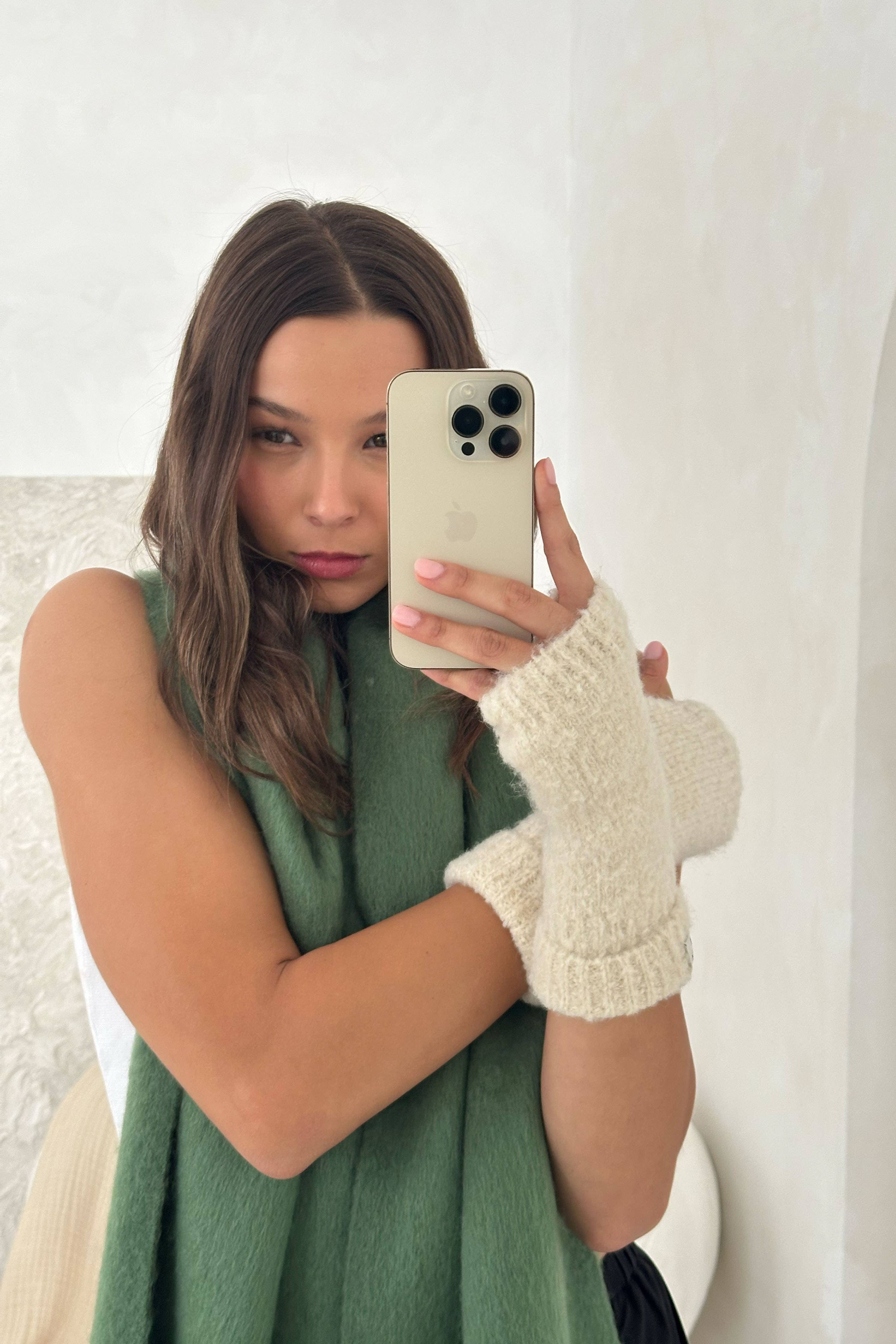 Arctic Fox & Co. - North America - Wholesale Scarf - Women's - The Stockholm Scarf - 100% Recycled - Forest Fern - FW257