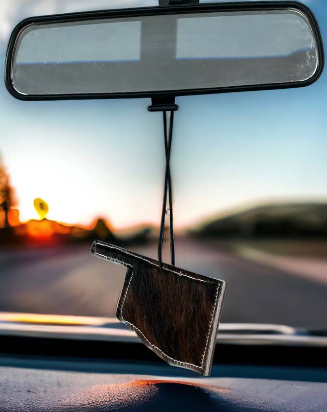 reSCENTit ~ Red Dirt Leather - Wholesale Car Freshener - Unisex - 2P-HAIR ON HIDE reSCENTable CHARMS  14