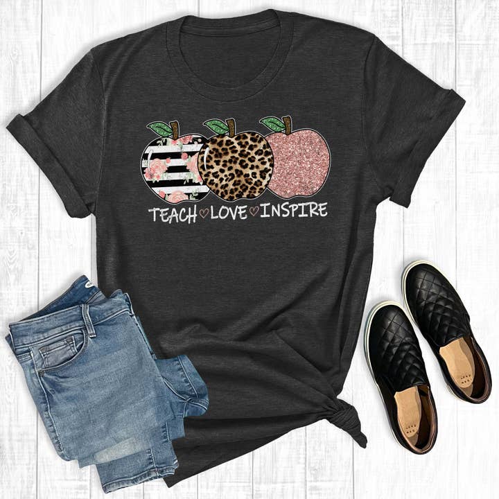 Teach Love Inspire Maçãs Gráfico Tee por atacado de The Way Down South
