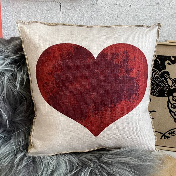 20" x 20" - Almohada decorativa - Corazón escarlata vintage para venta al por mayor de SPLASHWORKS