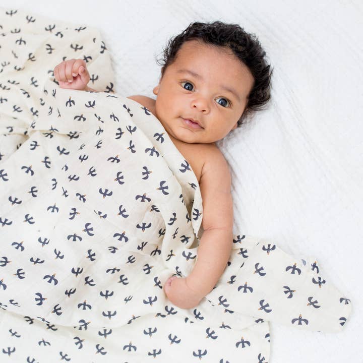 Lulujo - Wholesale Swaddle - Baby - 2-pack Cotton Swaddles - Mudcloth / Black Birds