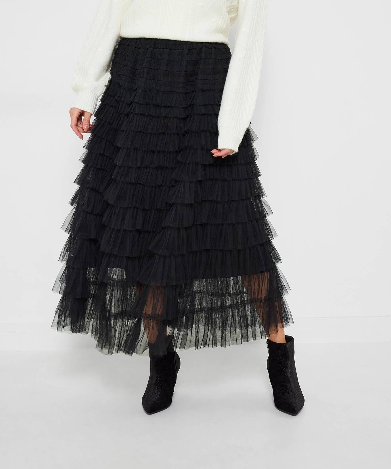 Black Penelope Tulle Tiered Skirt for wholesale on Faire3