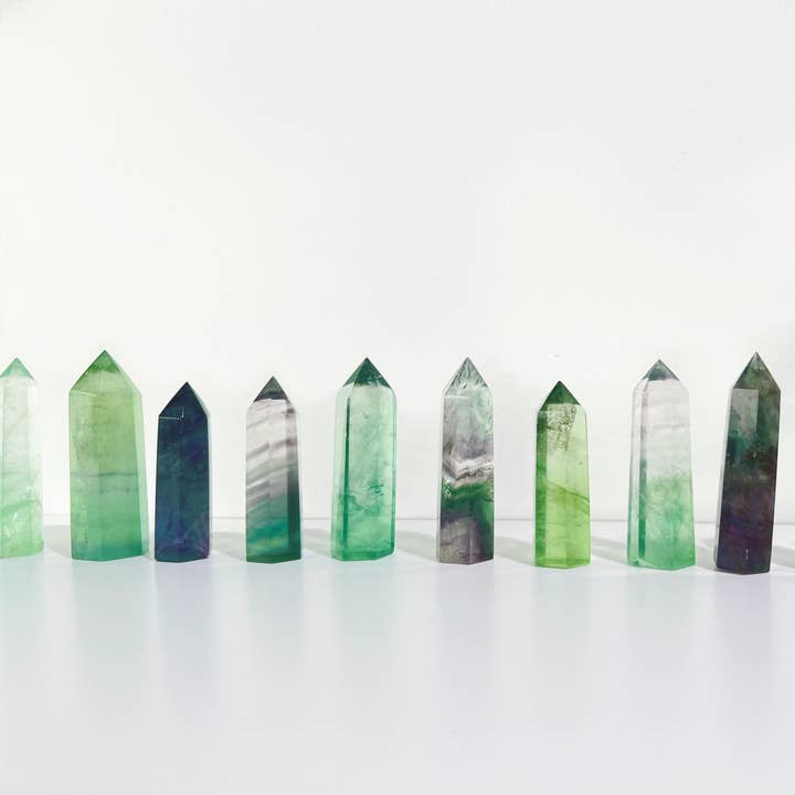 Sow the Magic - Wholesale Spirituele steen/kristal - Natuurlijke spirituele steen van groen fluorietkwarts met kristalpunt1