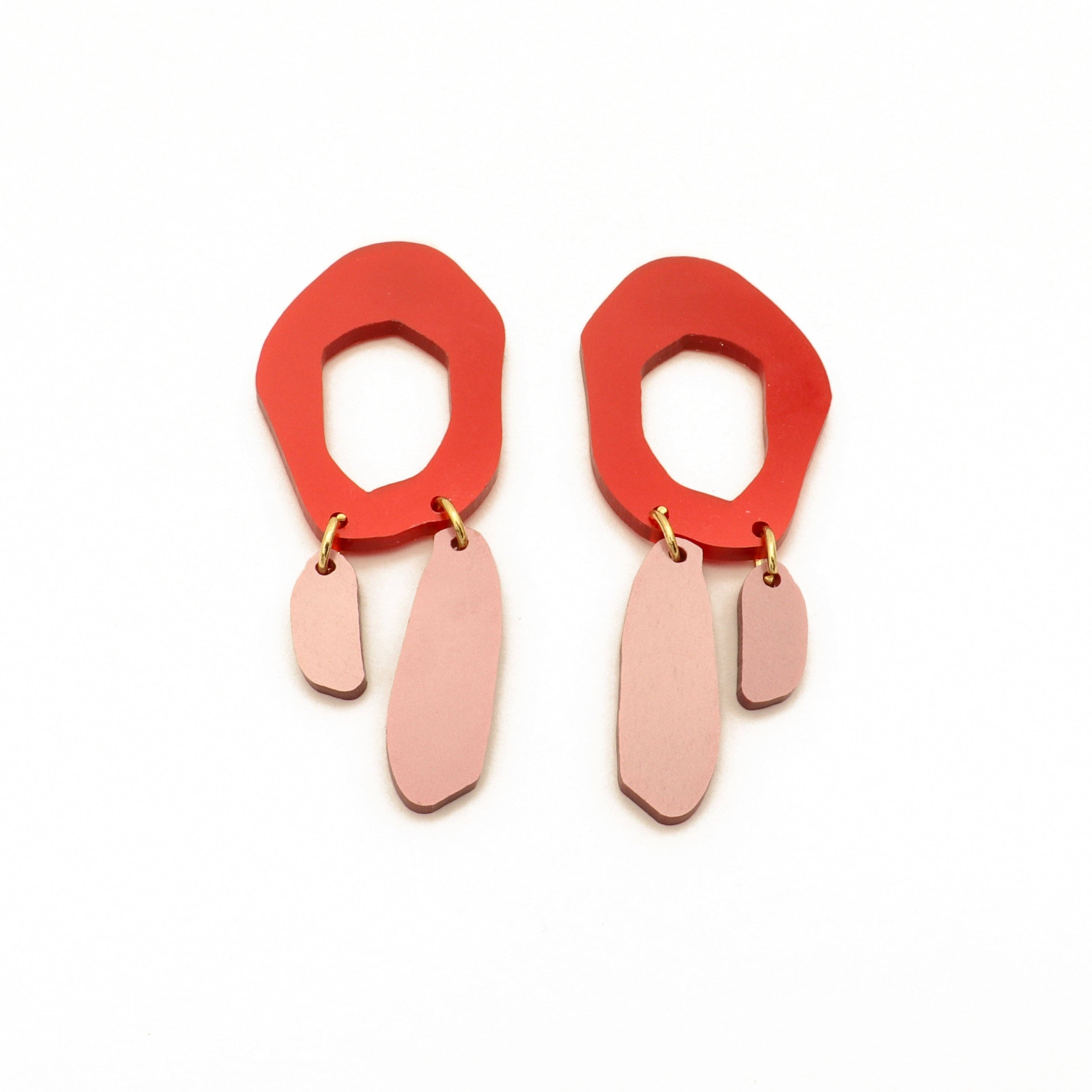 dconstruct – Engroshandel Hængeøreringe og creoløreringe – Metalliske asymmetriske dråbeøreringe4