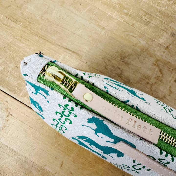 Erin Flett – wholesale Påse - Dam – Laura Pouch – Liten Trot1