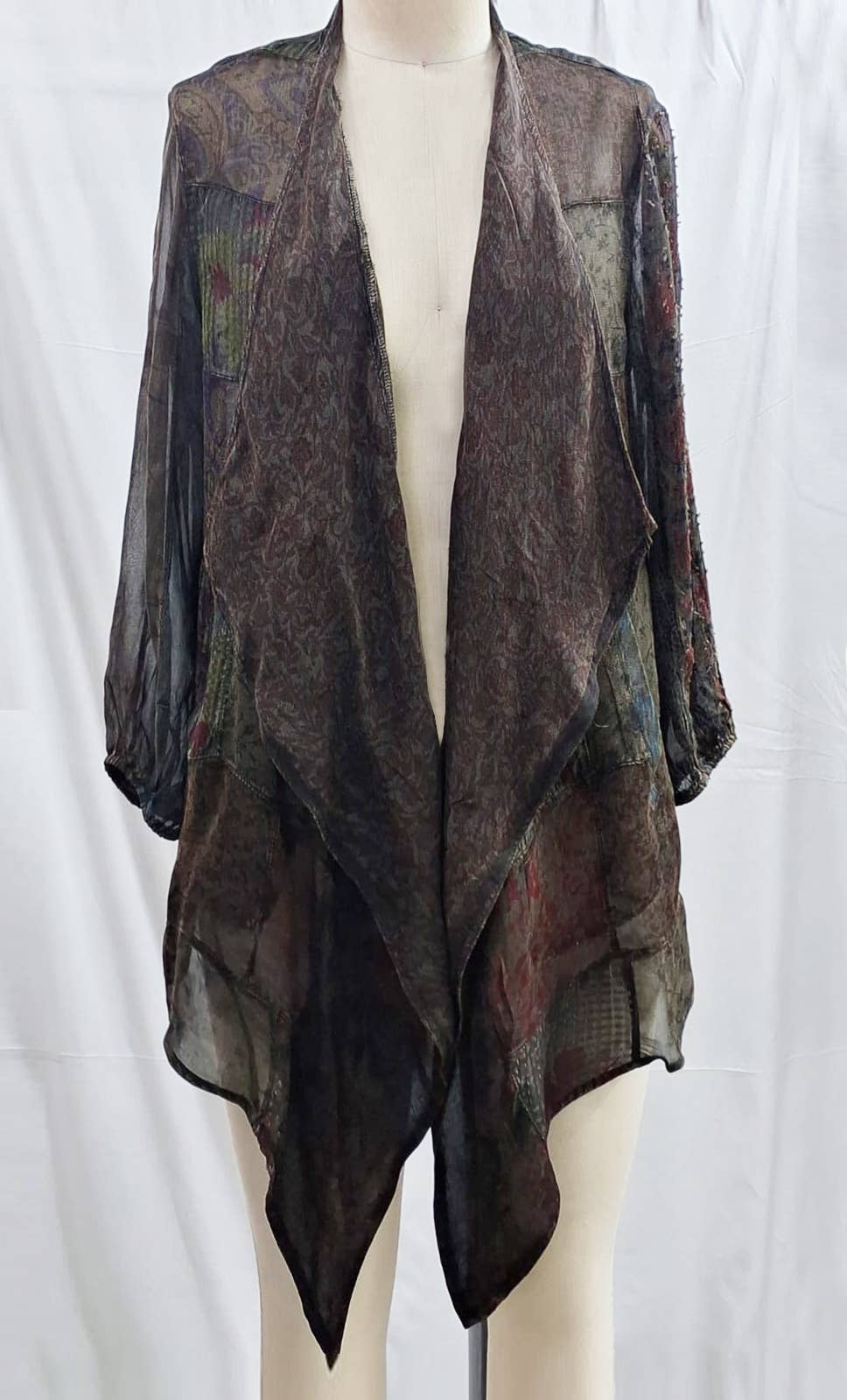 Young Threads - Vendita all'ingrosso Kimono - Donna - Kimono Shrug in Patch Mix N Match Sovratinto17