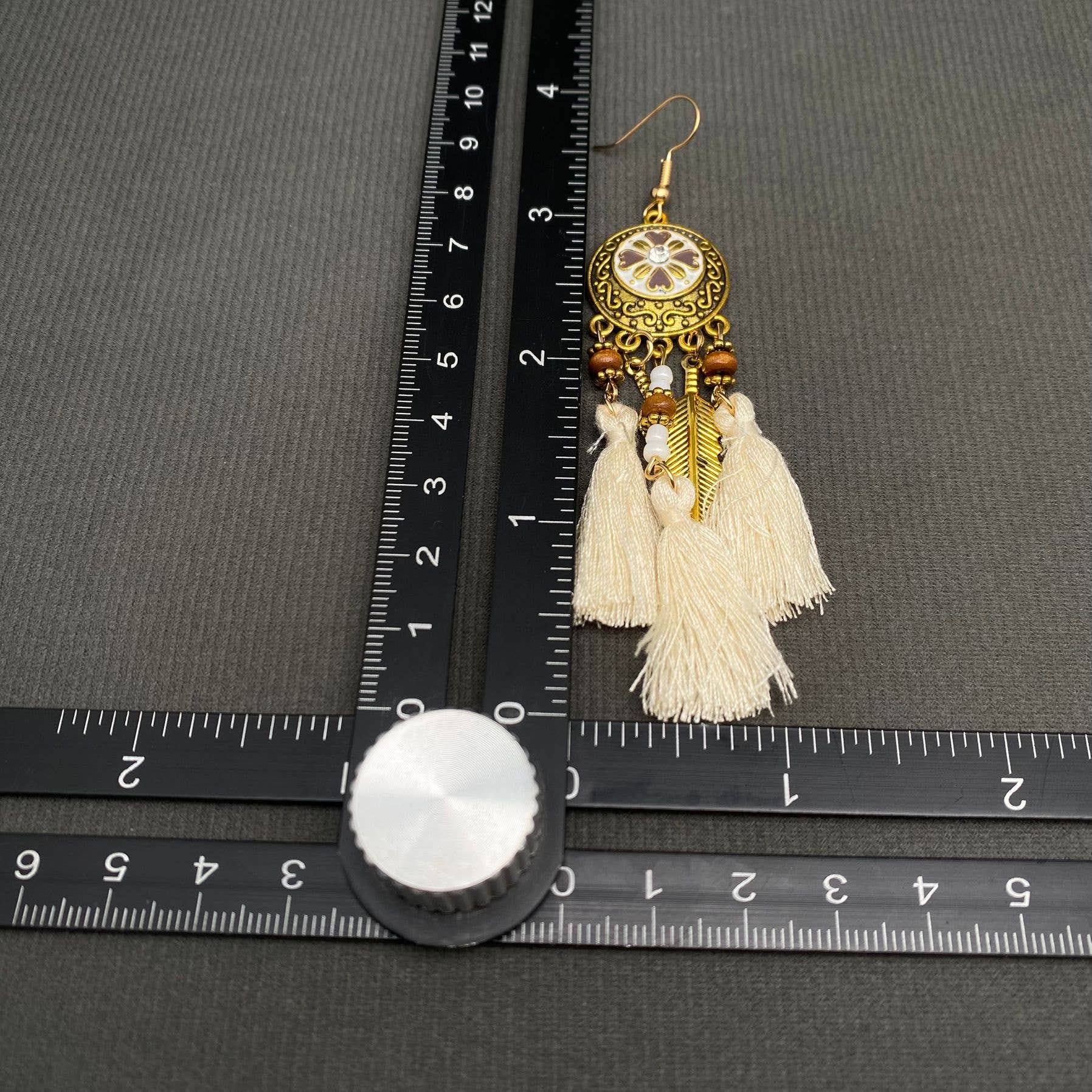 Mio Queena - Vente Boucles d'oreilles pendantes - Boucles d'oreilles pendantes à pampilles blanches de styles variés8