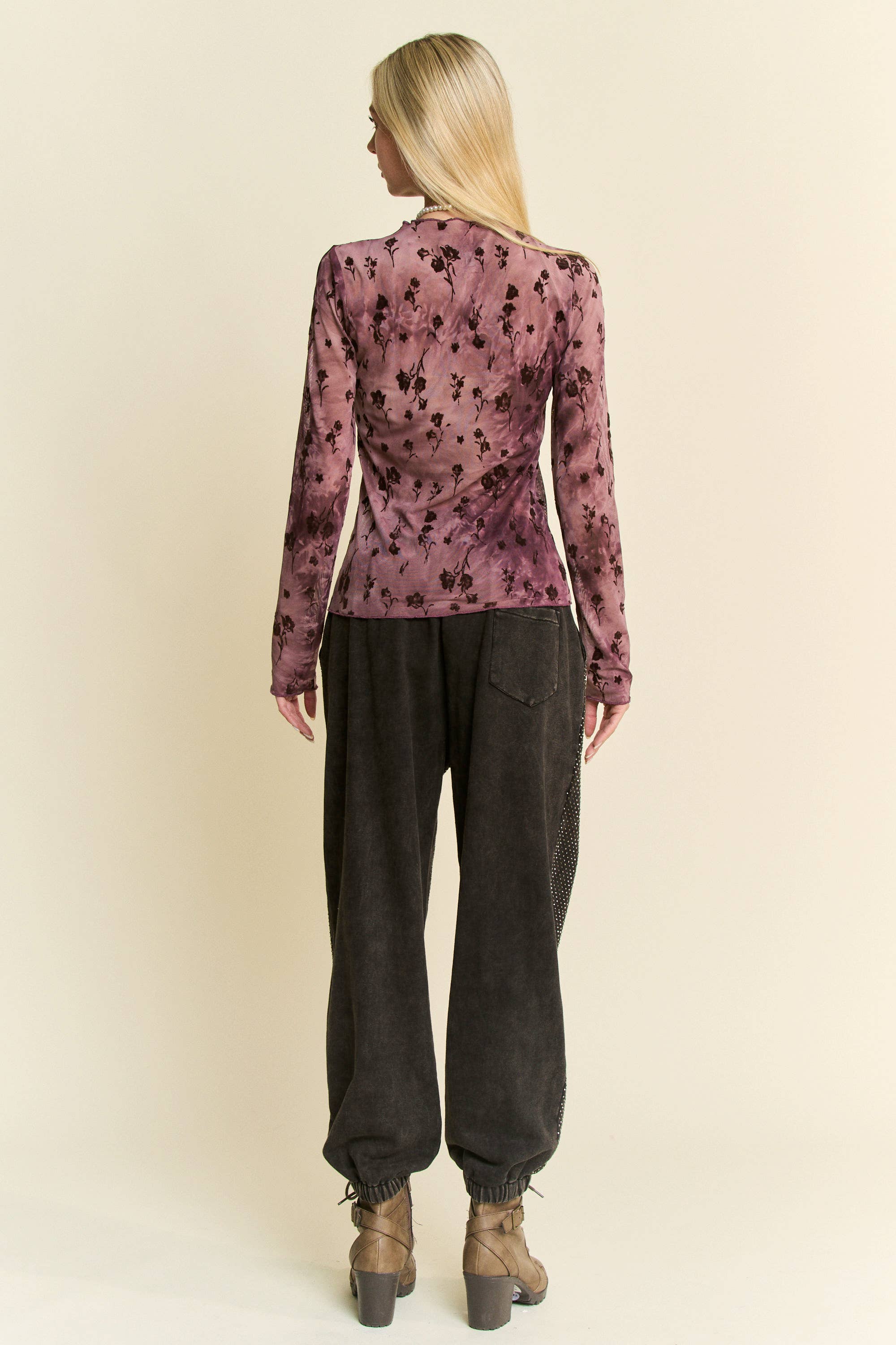 Davi & Dani - Wholesale Pants - Women's - RHINESTONE ELASTIC WAISTBAND JOGGER PANTS9