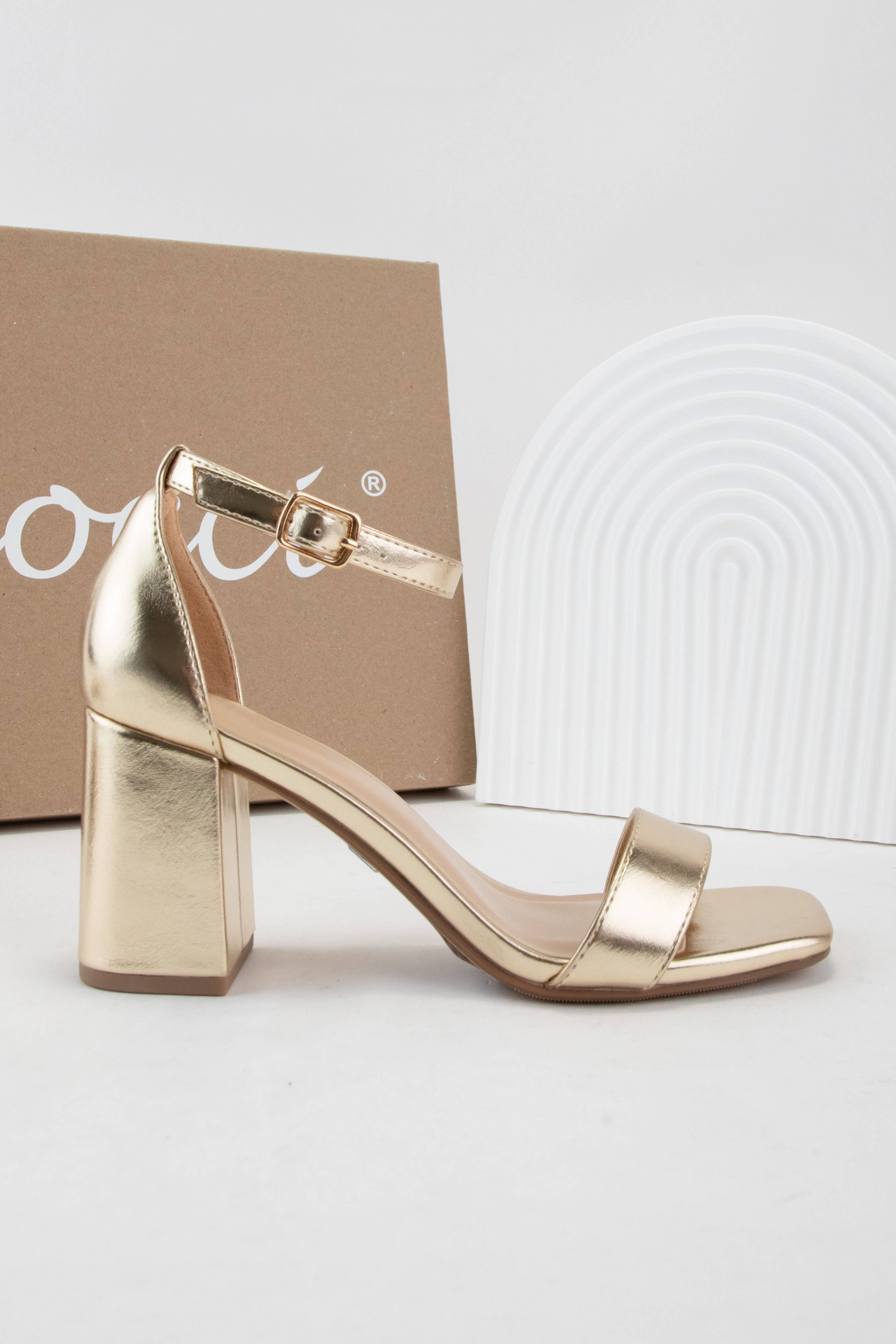 CCOCCI – wholesale High heels – Women’s – LARCH OPEN TOE ANKLE WRAP BLOCK PUMPS5