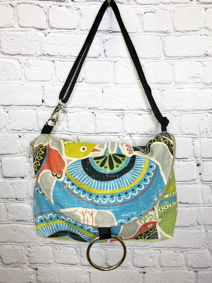 Messager/sac à dos Do Wah Diddy Bird pour la vente par Kindred Spirit Style