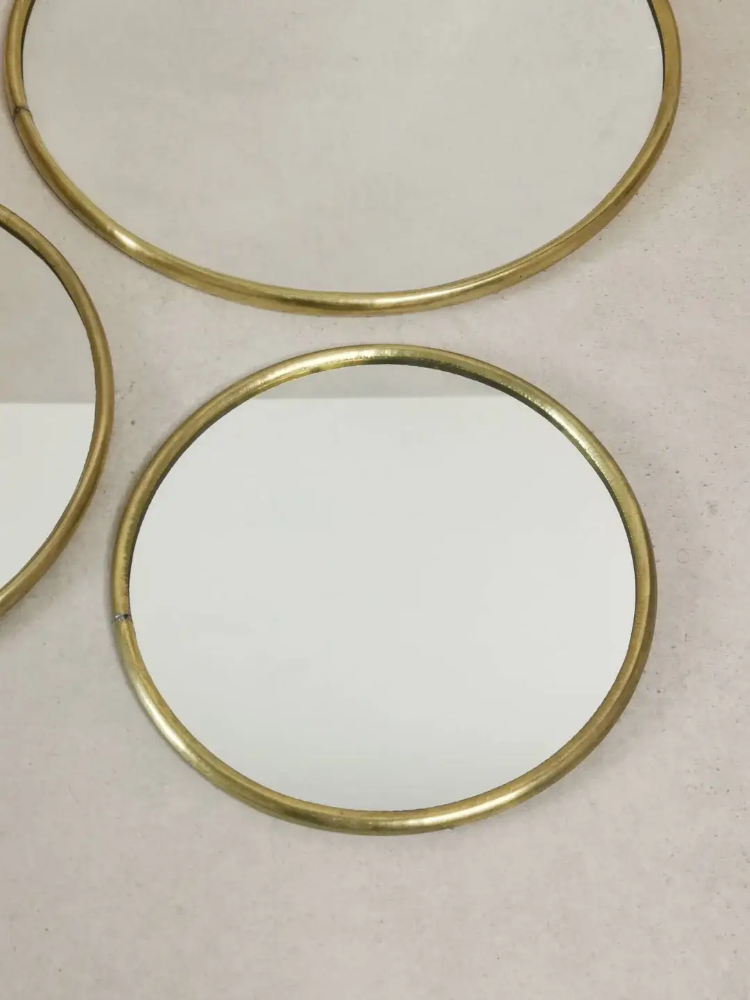 High crafty - Wholesale Wall Mirror - Handmade Moroccan Round Mirror with Golden Brass Frame7