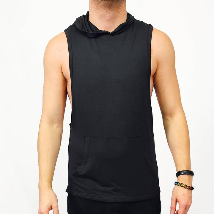 Zwarte modale spier tanktop met capuchon voor wholesale door Assassin Menswear