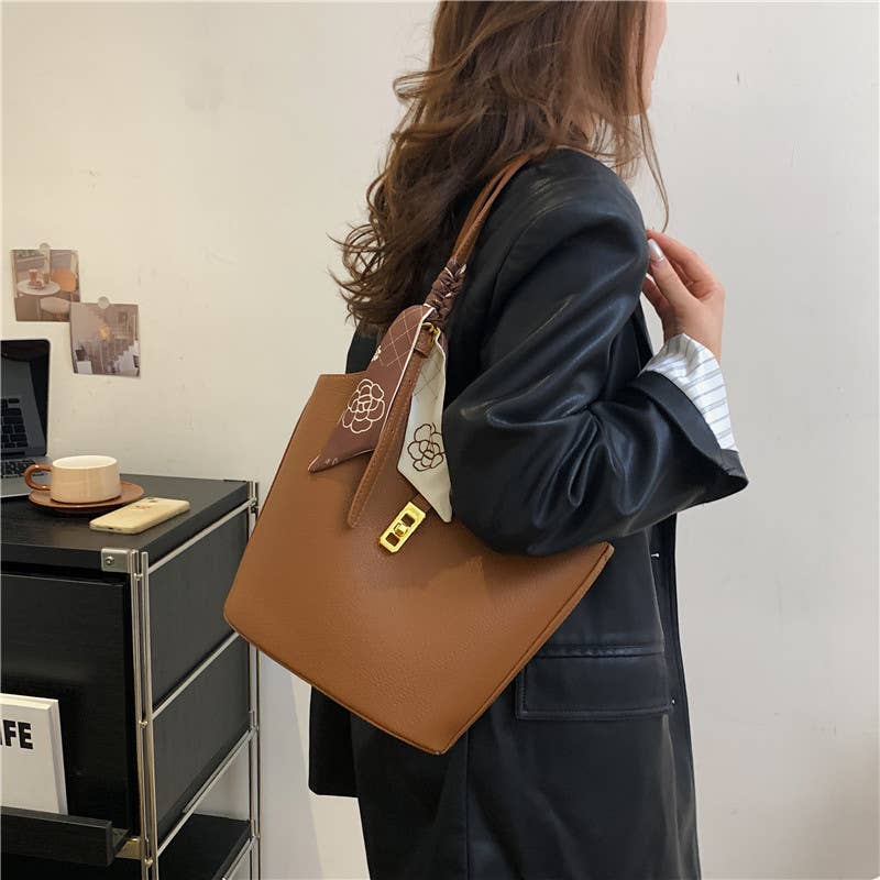 Little Trendy - Vente Sac porté épaule – femme - Sac à bandoulière rétro en cuir PU souple pour femme4