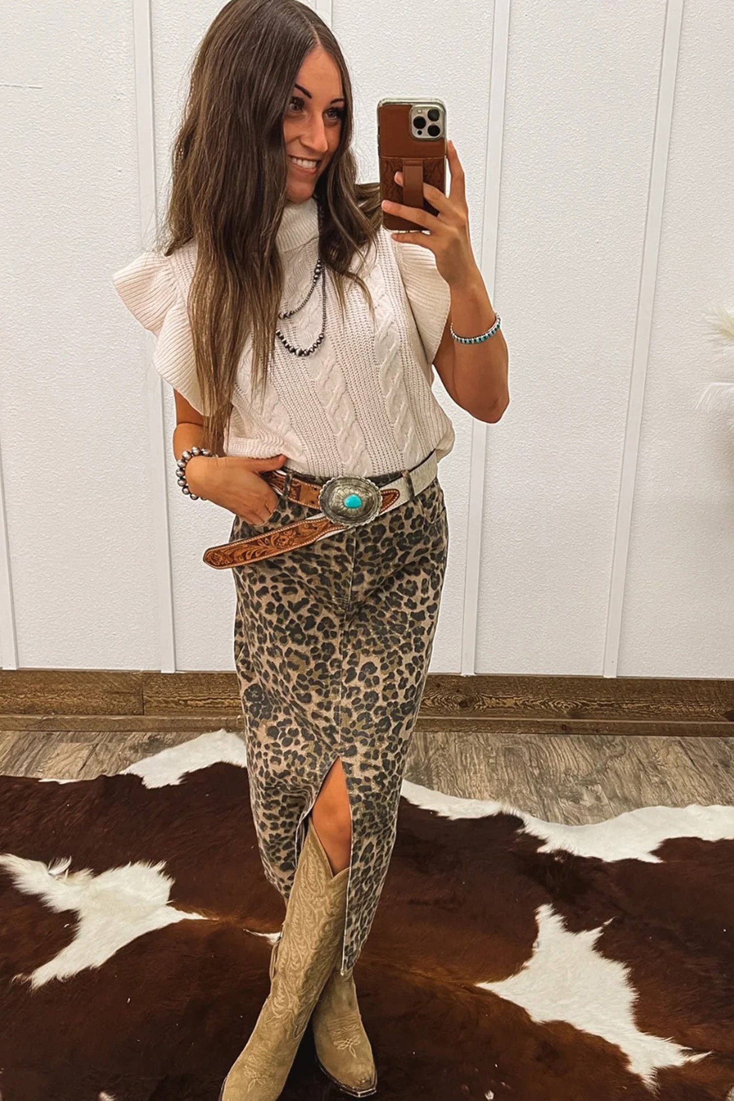 Suhkasana – wholesale Knitted jumper – Women′s – Western Cable Knit Turtleneck Ruffle Sleeve Sweater Top1