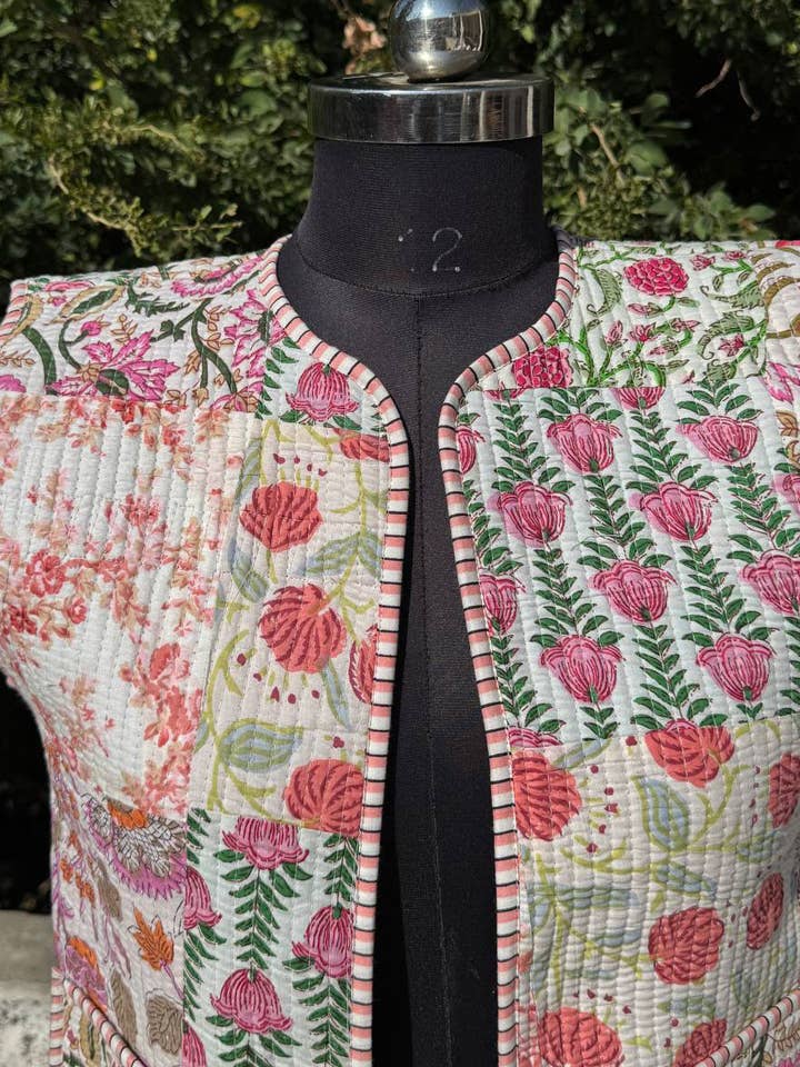 bhavnas boutique - Vente Veste – femme - Gilet sans manches matelassé en coton pur patchwork1